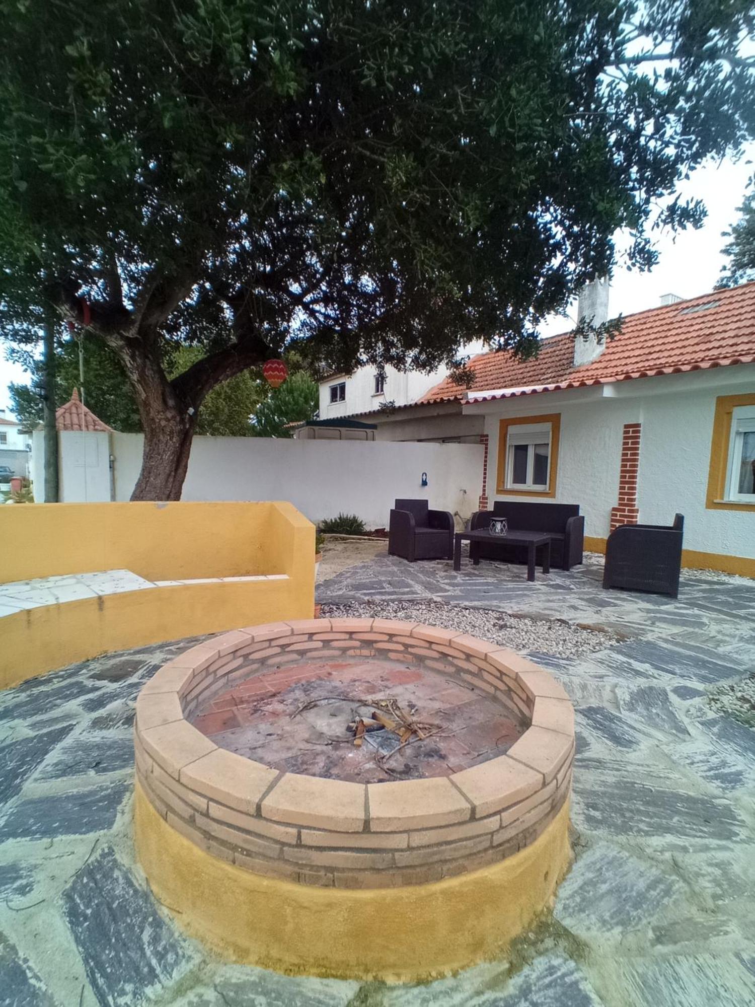 O Mundo Da Lua Villa อาเซย์เตา ภายนอก รูปภาพ